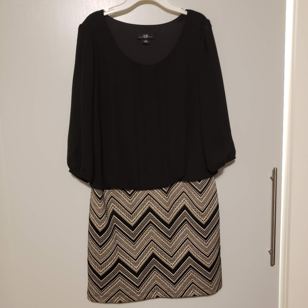 AGB Dress with sheer / slitted sleeves, Sz 6